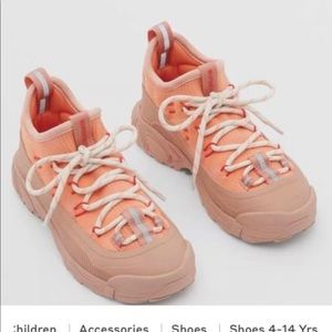 Peach Burberry shoes only worn once